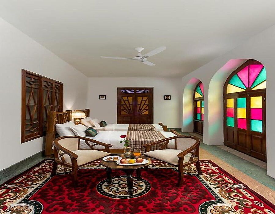 Deluxe / Kivaad Room