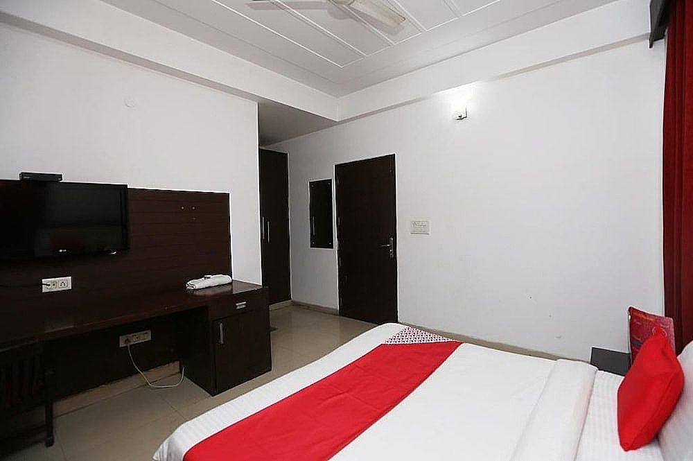 undefined FabHotel Corple Stays 7