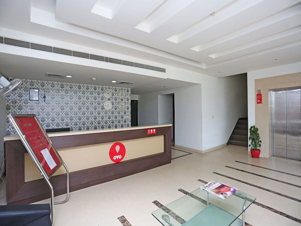 undefined OYO 2245 Sector 21 8