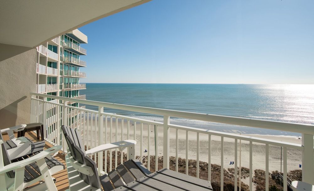 Avista Resort Three-Bedroom Suite - Ocean Front 4