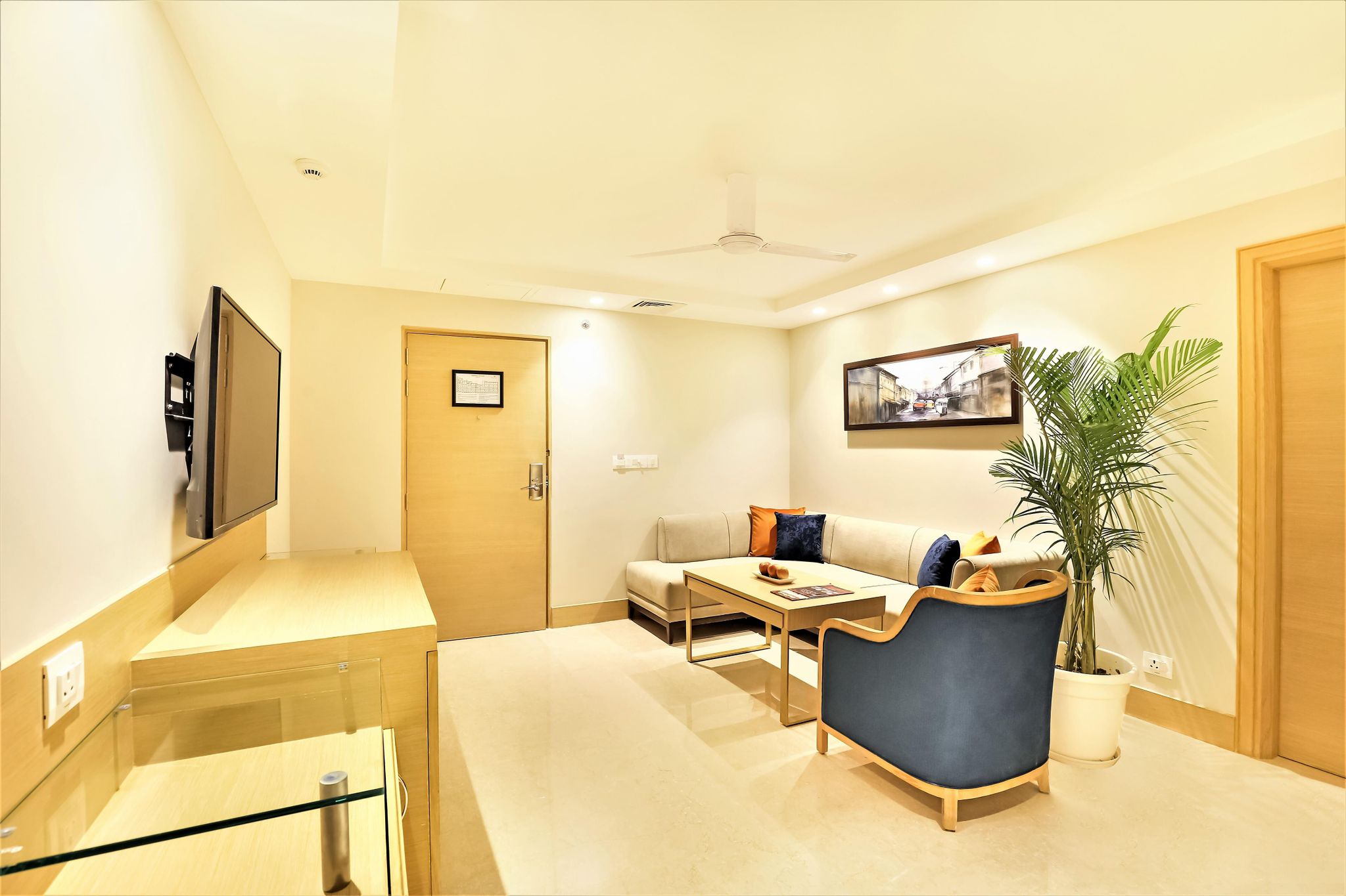 Lemon Tree Hotel, Aligarh Standard Room 3