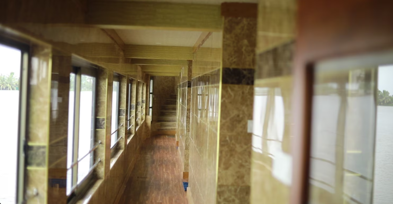 undefined Coco HouseBoat 10