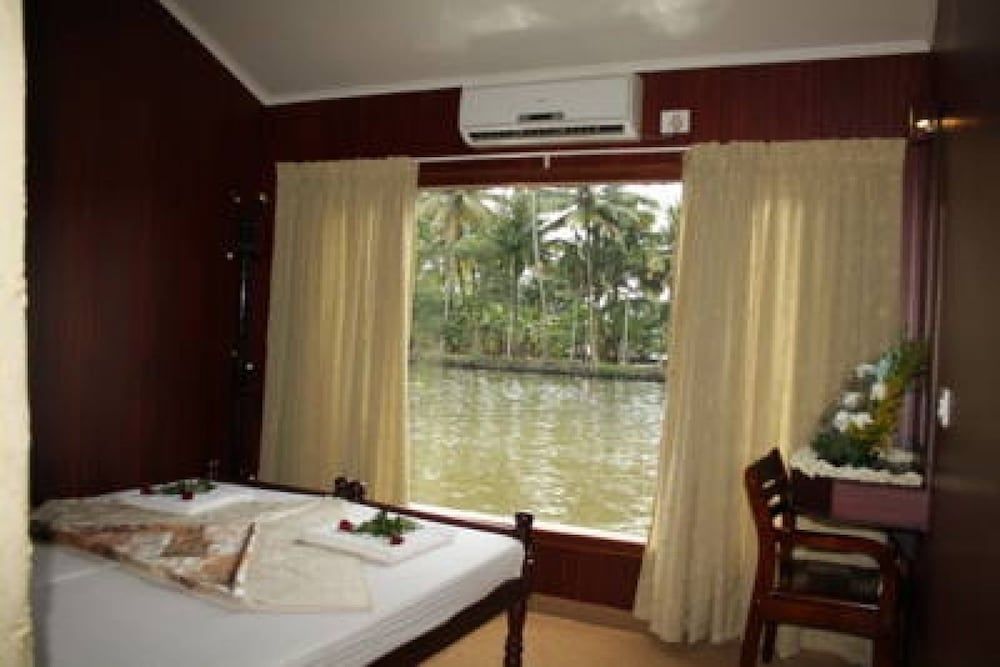 undefined GuestHouser 3 BHK Houseboat 9f4e 8