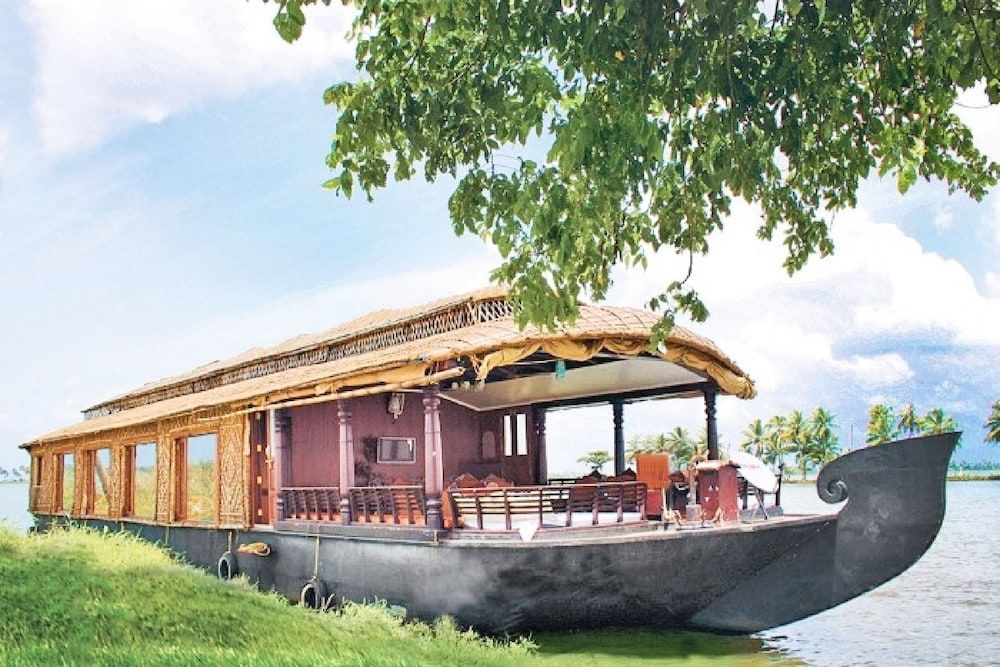 undefined GuestHouser 3 BHK Houseboat 9f4e 6