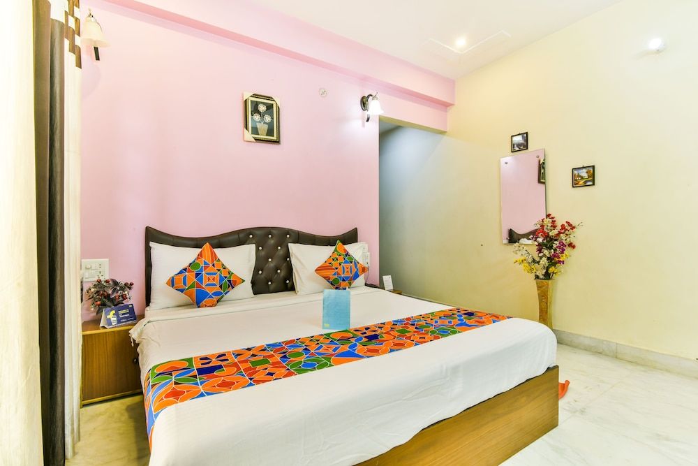 FabExpress Heaven Stay Premium Room, 1 Double Bed, Non Smoking 17