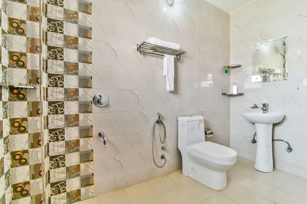 FabExpress Heaven Stay Premium Room, 1 Double Bed, Non Smoking 18