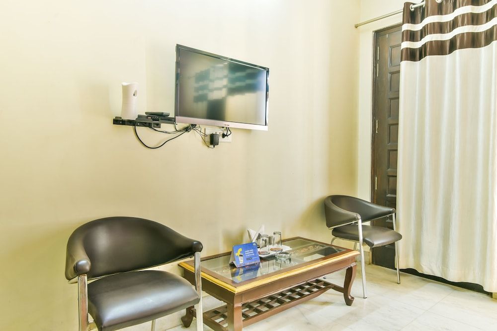 FabExpress Heaven Stay Premium Room, 1 Double Bed, Non Smoking 16