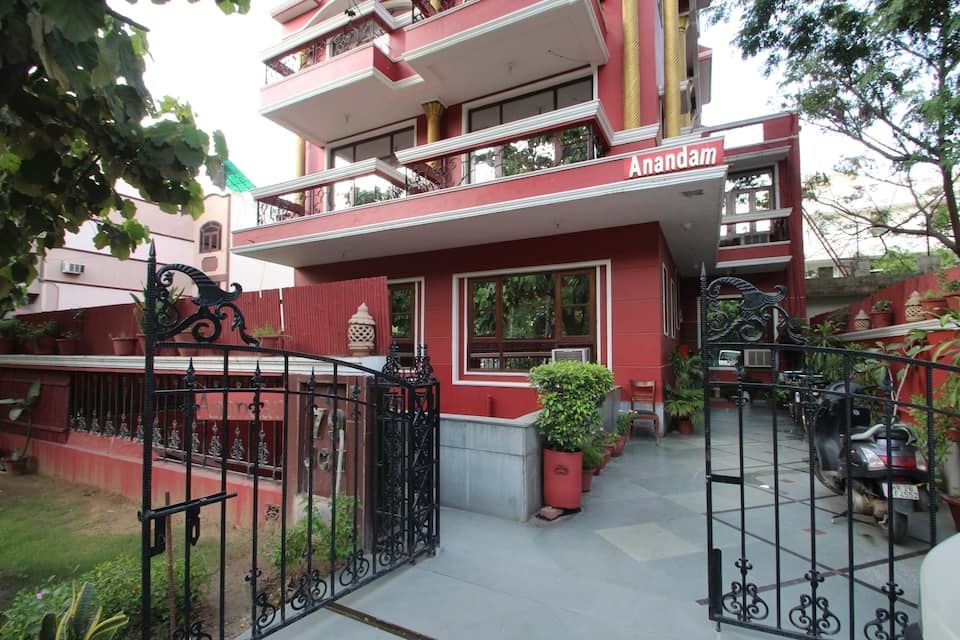 Hotel Exterior