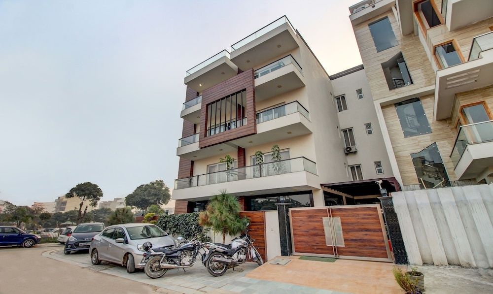 undefined Treebo M2M Residency Sector 46 9