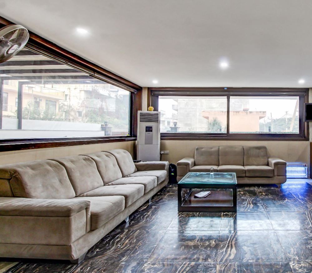 undefined Treebo M2M Residency Sector 46 3