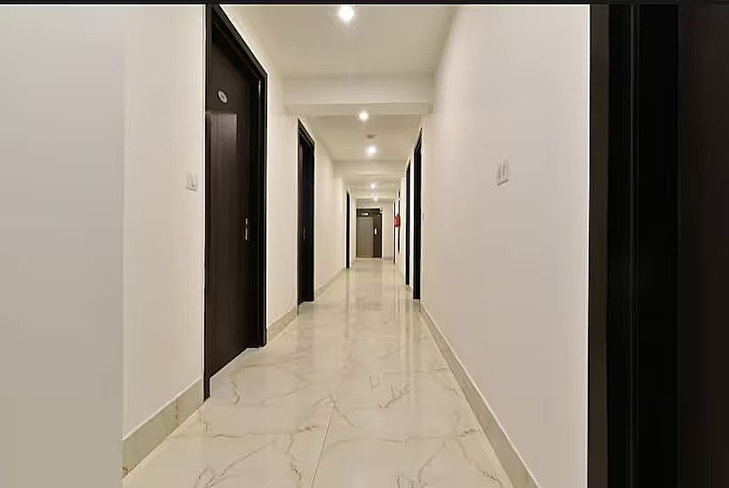 undefined CoRoomS SanVi Prime Unitech Cyber Park 3