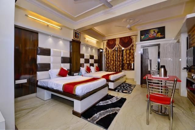 undefined Hotel Ganpati Plaza 5