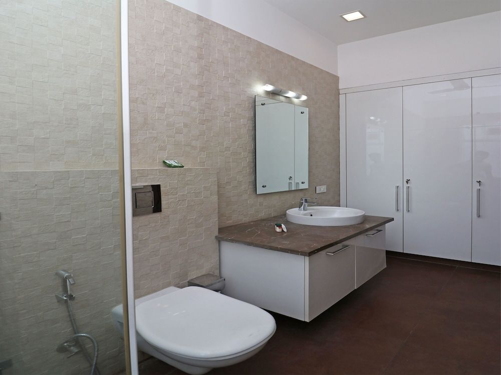 OYO 13575 Green Vogue Double or Twin Room 17