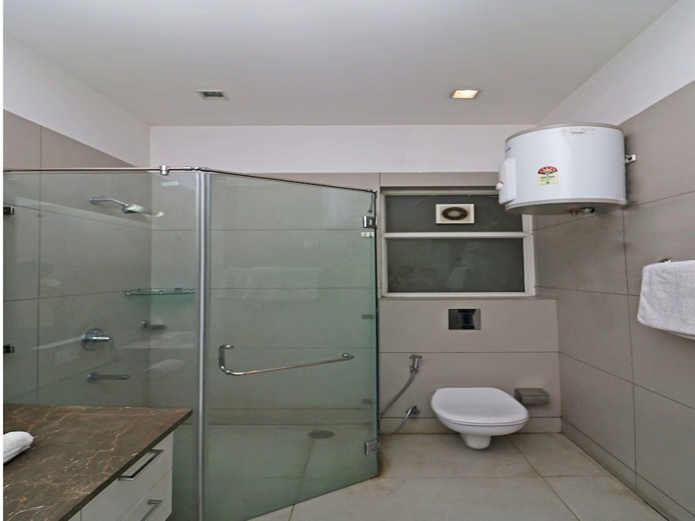 OYO 13575 Green Vogue Double or Twin Room 19