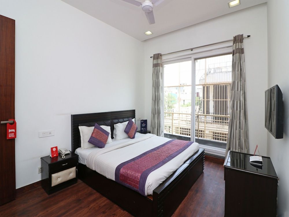 OYO 13575 Green Vogue Double or Twin Room 13