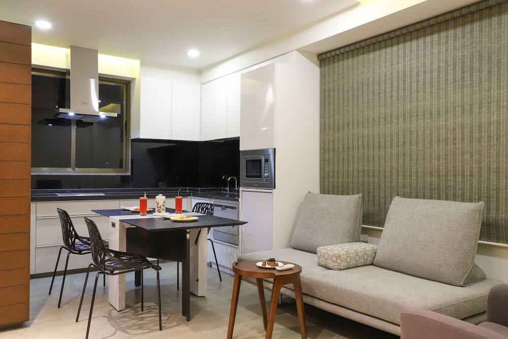 Tribecca Residency Executive Suite, 1 Bedroom, Non Smoking, City View 9