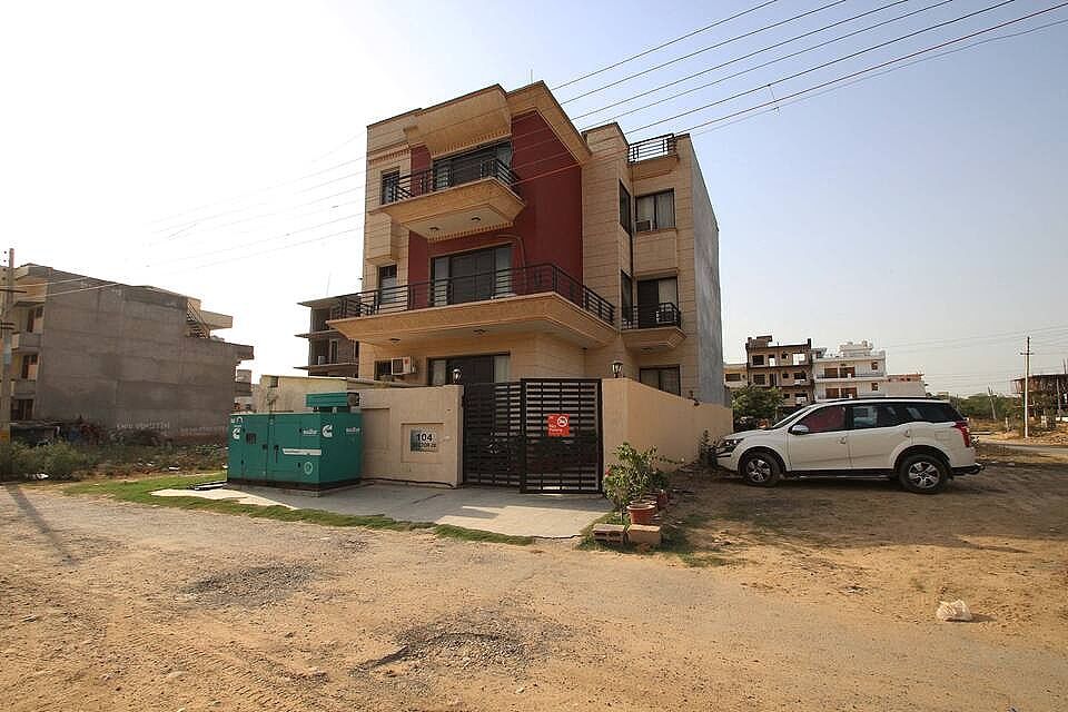 undefined Kartik Inn 8