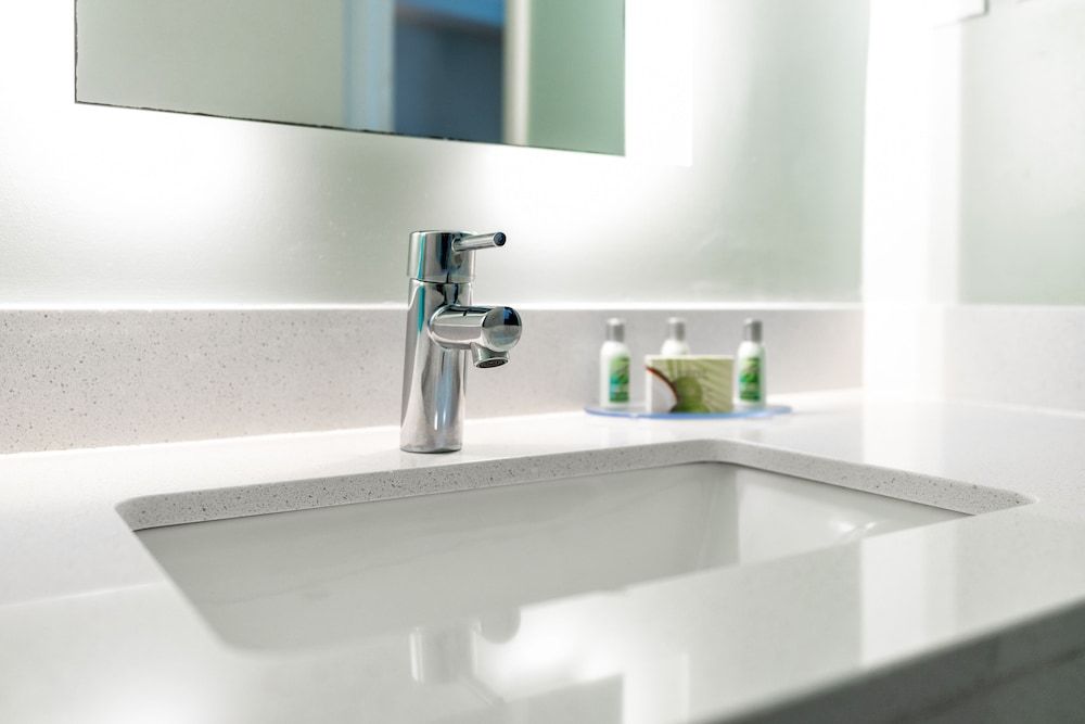 Perry's Ocean Edge Resort Oceanfront King Kitchenette 7