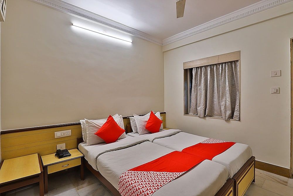 OYO 28667 Hotel Moti Mahal Double or Twin Room 12