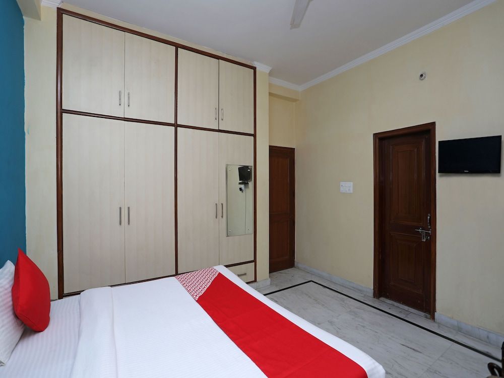 OYO 12194 JM Residency Double or Twin Room 6