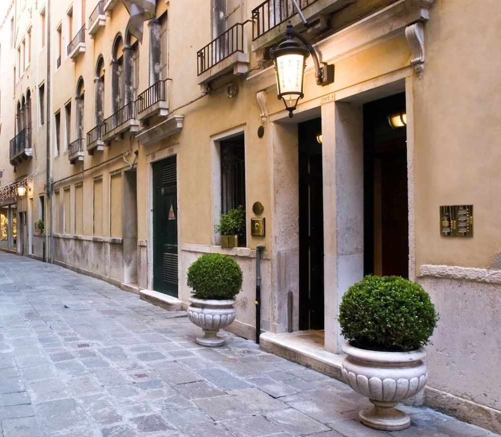 undefined Torre dell'Orologio Suites 5