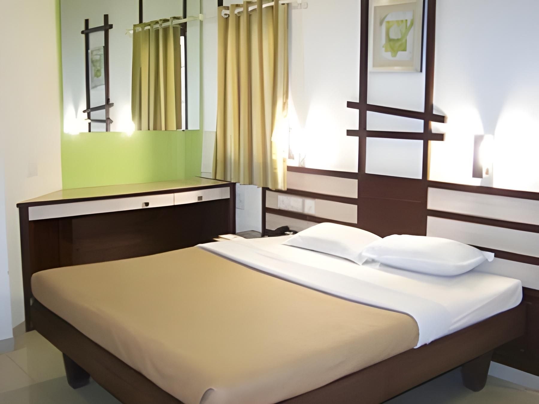 undefined Hotel Airport Residency 5