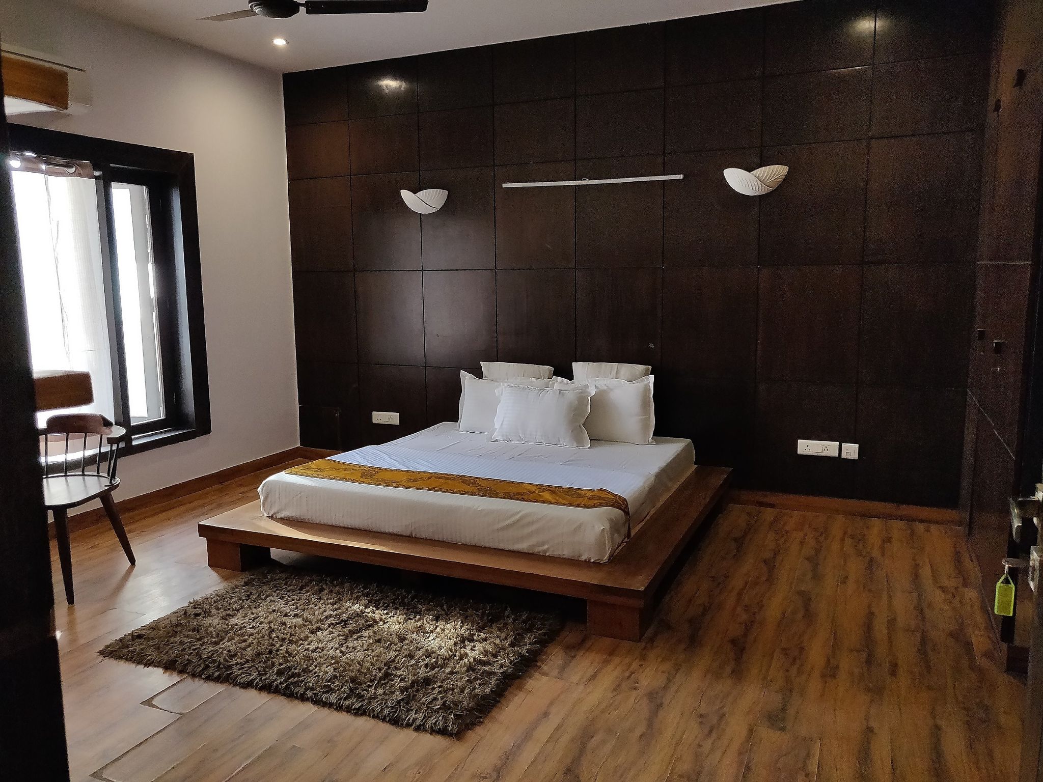 Royal Room
