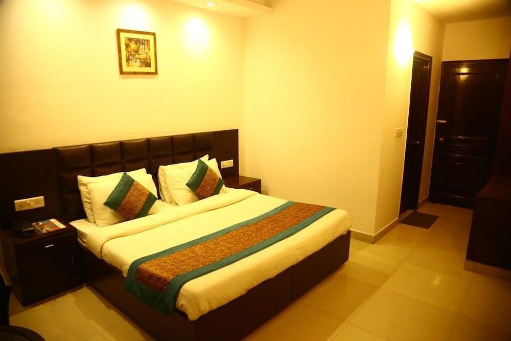 Smart Rooms Business Double Room 2