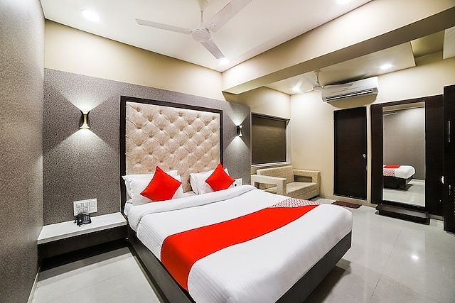 undefined Hotel Airport Inn One 5