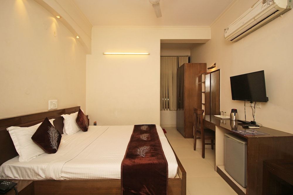 The DwarakaPuri Standard Double or Twin Room, 1 Double Bed, Private Bathroom 4