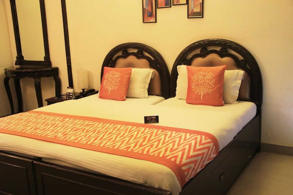 OYO 1242 near MG Road Standard Double or Twin Room, Private Bathroom 17