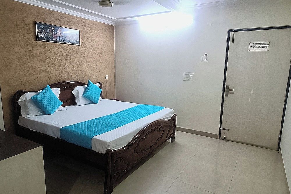 Hotel Jigyasa Palace By Mayda Hospitality Pvt. Ltd. Deluxe Double Room 9