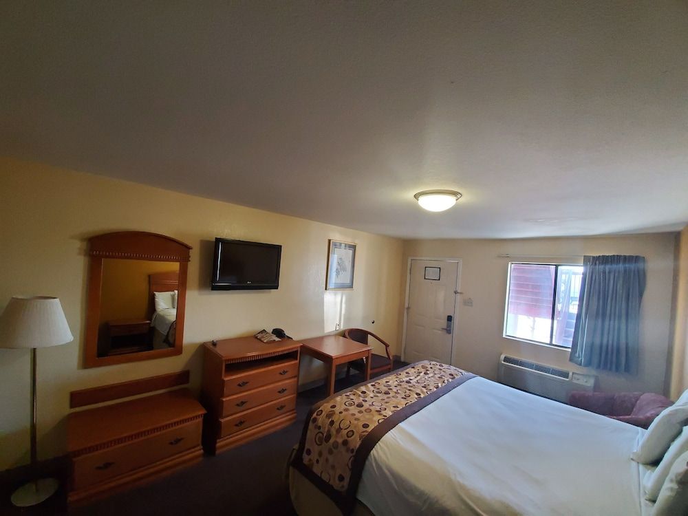 Room, 1 King Bed, Accessible, Non Smoking