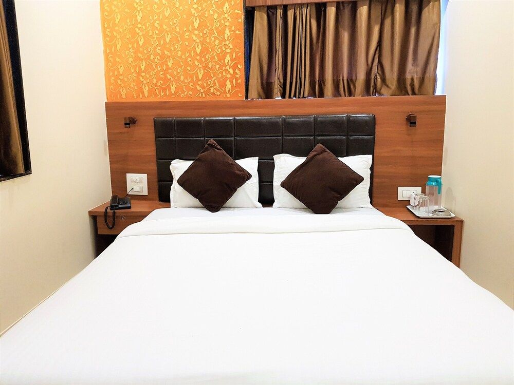 undefined Hexa Royal Elite 4