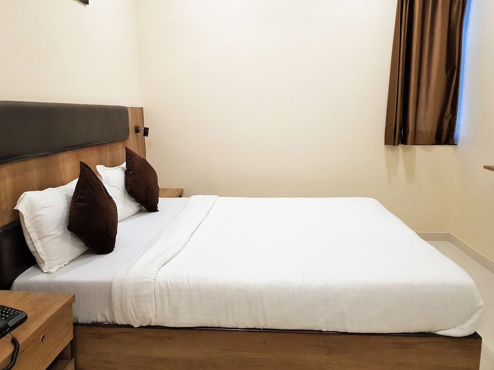 undefined Hexa Royal Elite 10