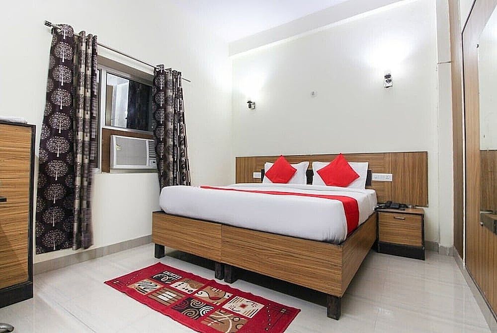 undefined Hotel Taj Paradise 5