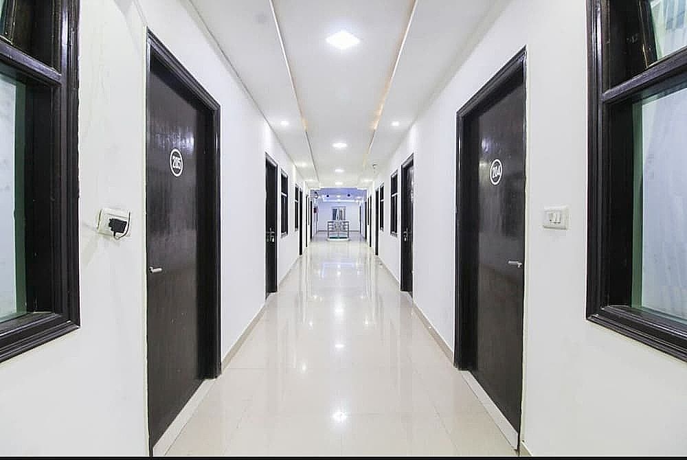 undefined Hotel Taj Paradise 4