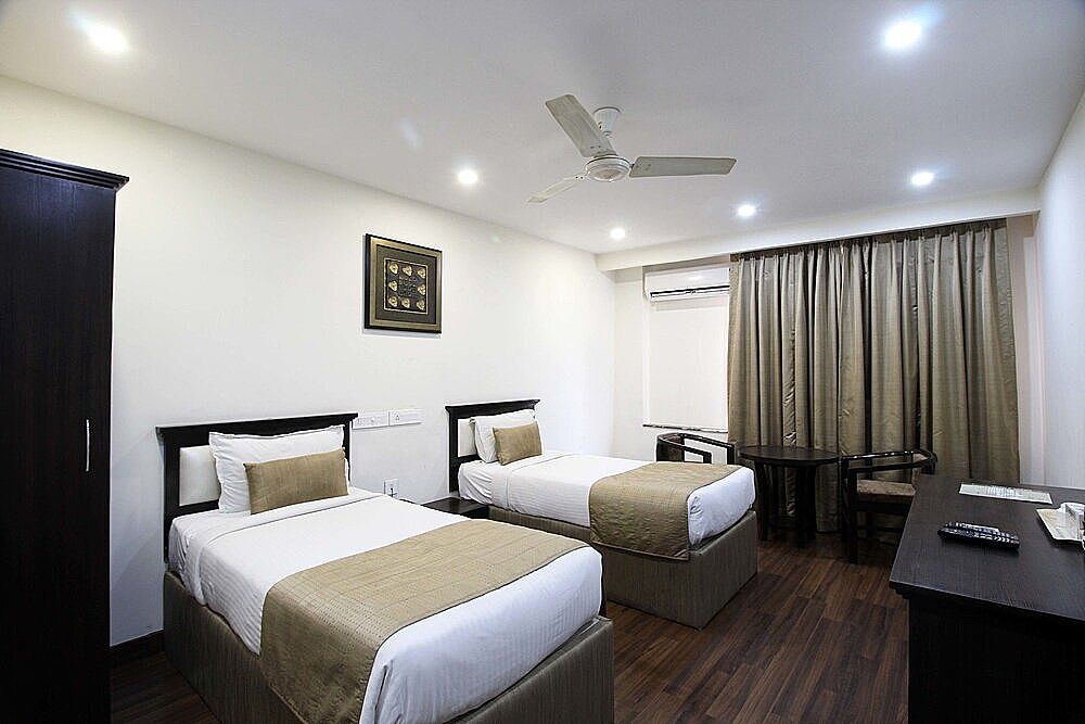 undefined Usha Kiran Agra 4