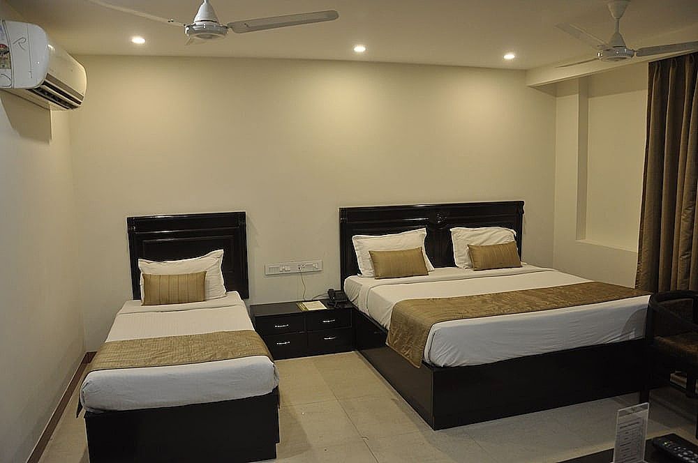 undefined Usha Kiran Agra 5