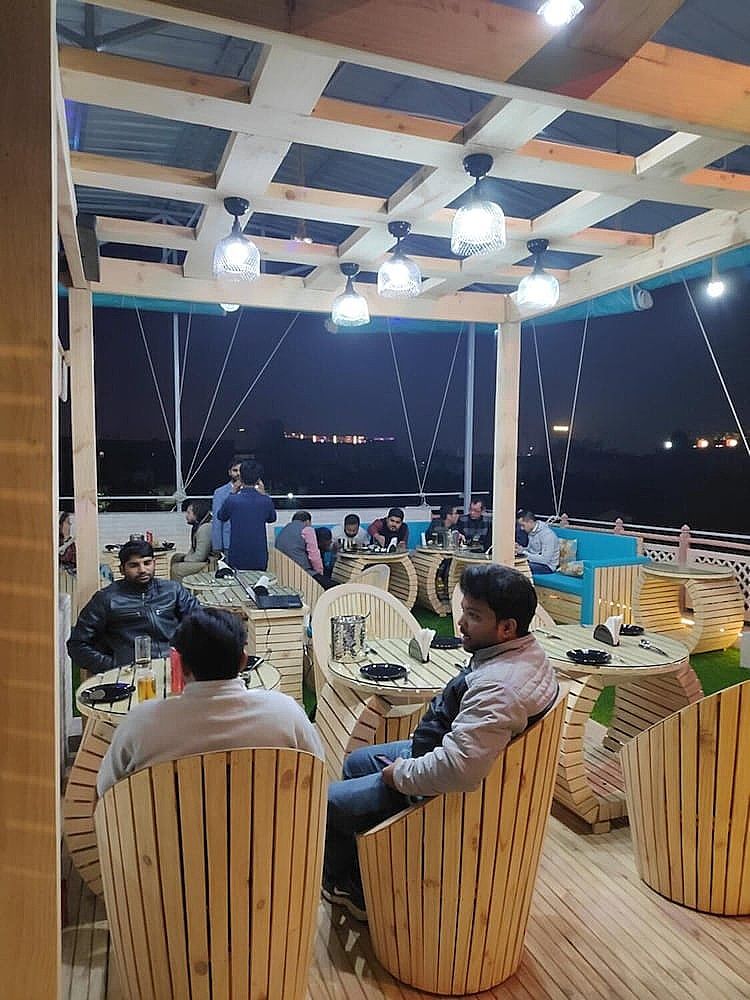 undefined Mosutache Agra - Hostel 9