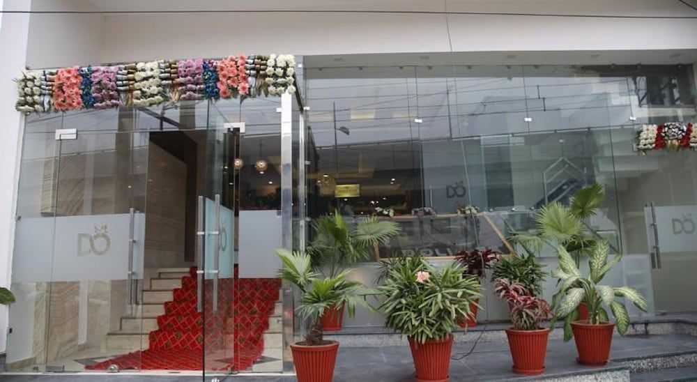 undefined Hotel Dolives 6