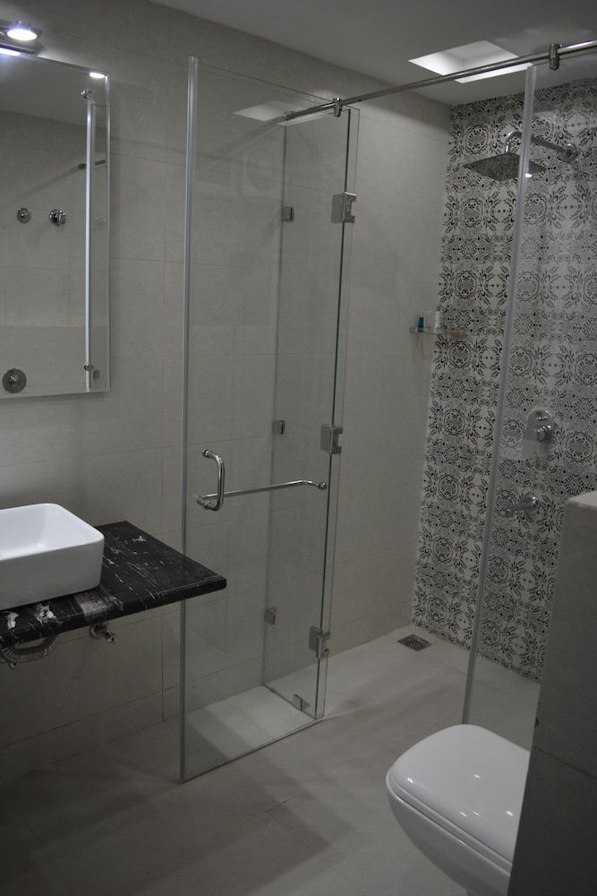 Hotel Dolives Deluxe Room 7