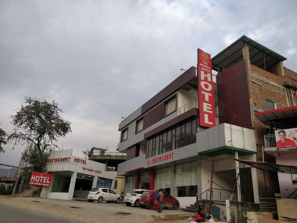 undefined OYO 24209 The Pearly Gate 2