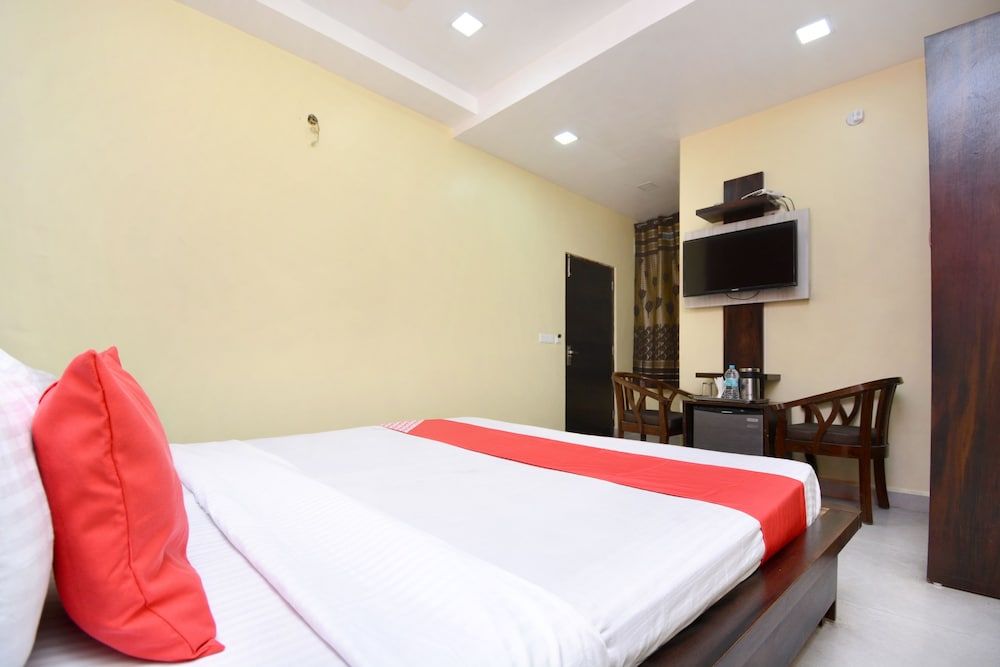 undefined OYO 27747 Hotel K B Residency 7