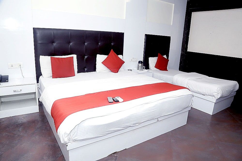 Basic Triple Room