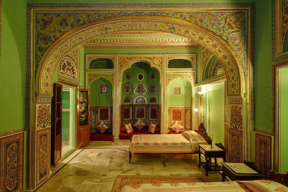Deluxe River Facing Room