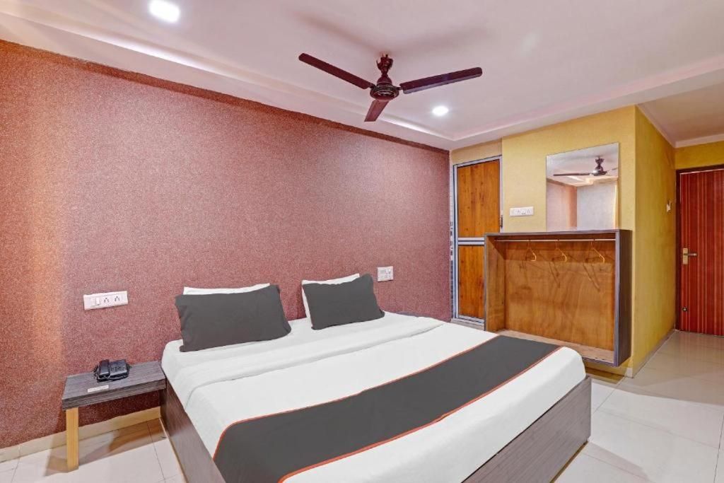 Hotel Mayura, Ankleshwar Standard Non AC 2