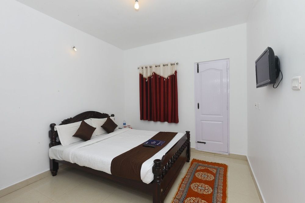 OYO 3221 Forest View Cottage Standard Double or Twin Room, 1 Double Bed, Private Bathroom 3