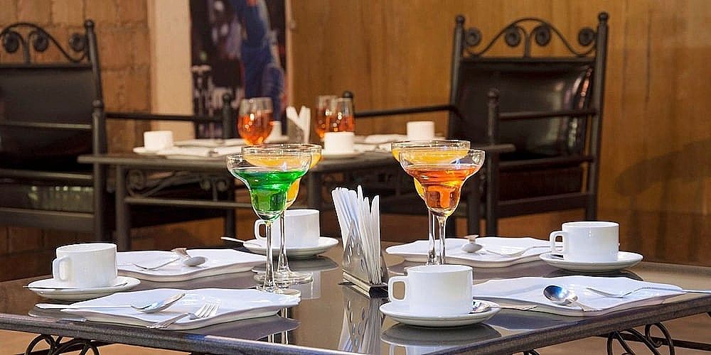 undefined Hotel GTC 10