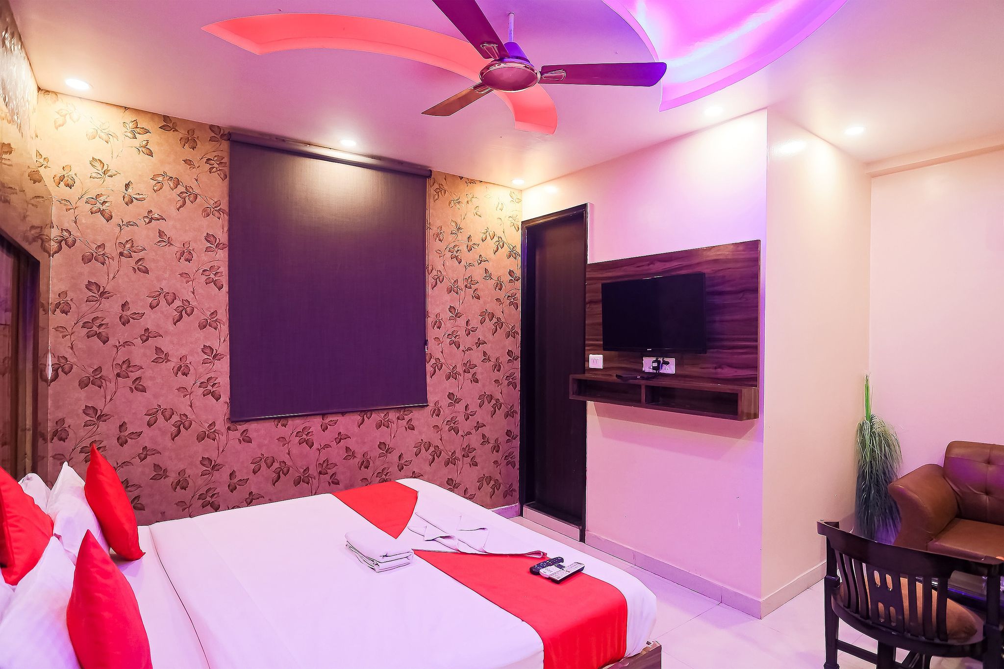 Hotel Mount Hill BUSINESS ROOM WITH FREE WIFI 3